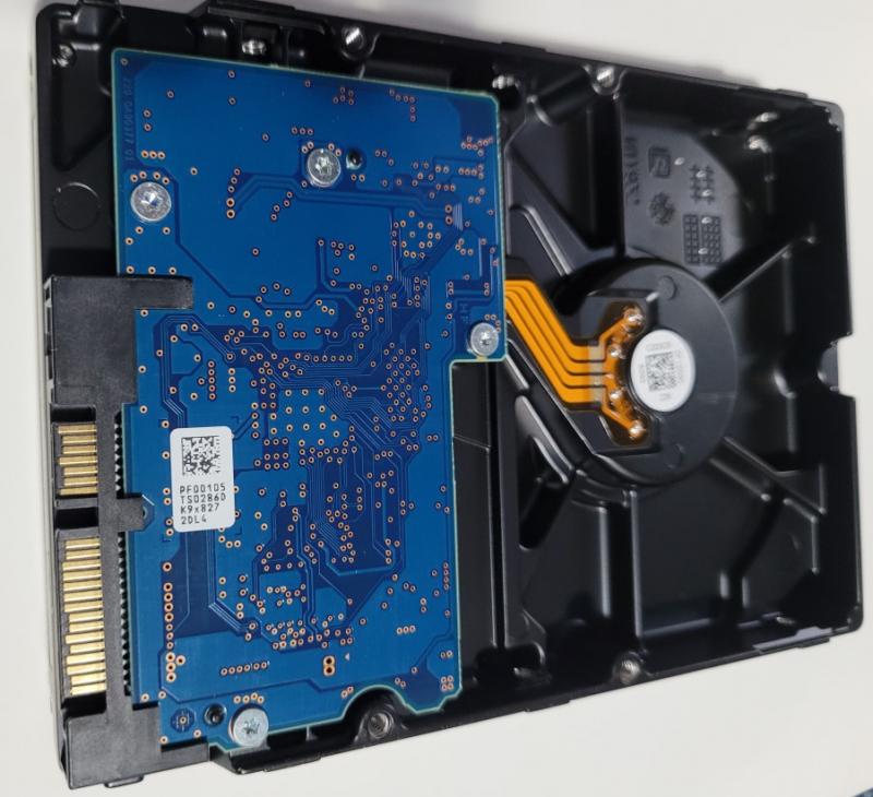1 TB Toshiba Hard Drive