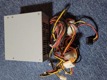 PC Netzteil 300 W