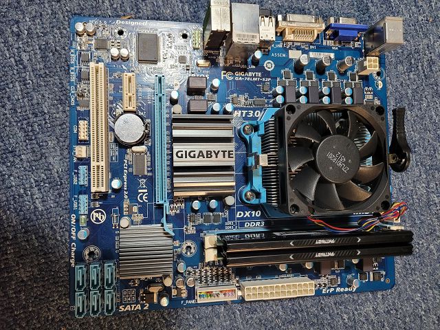 Gigabyte Mainboard