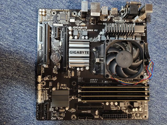 Gigabyte Mainboard