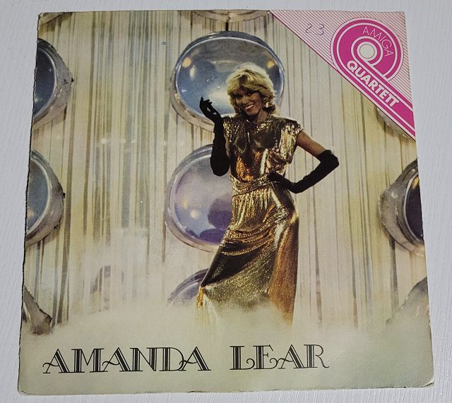 Amanda Lear