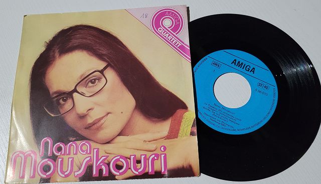 Nana Mouskouri