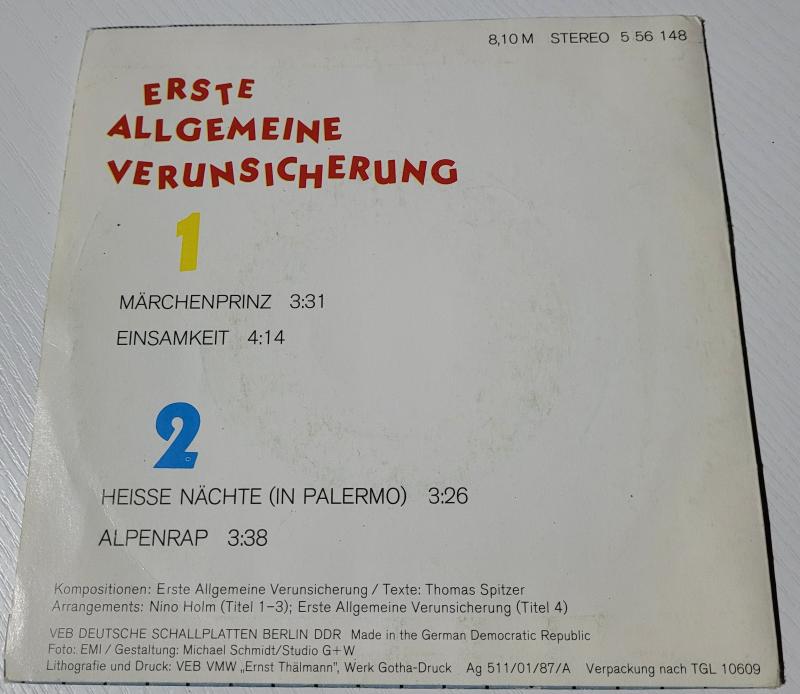 Erste Allgemeine Verunsicherung* – Erste Allgemeine Verunsicherung