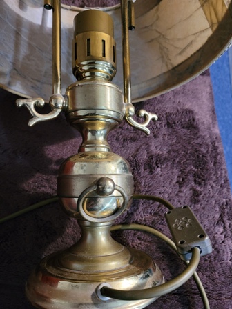 Nachttischlampe