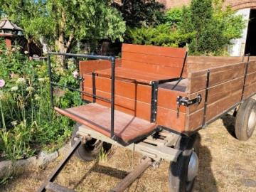 Alter Pferdewagen / Anhänger