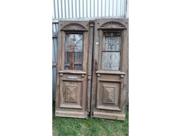 Haustür aus der Gründerzeit