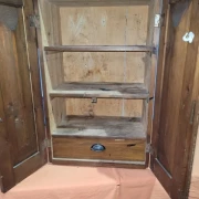 Antiker Wandschrank