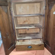 Antiker Wandschrank