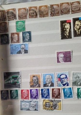 Briefmarkenalbum DDR