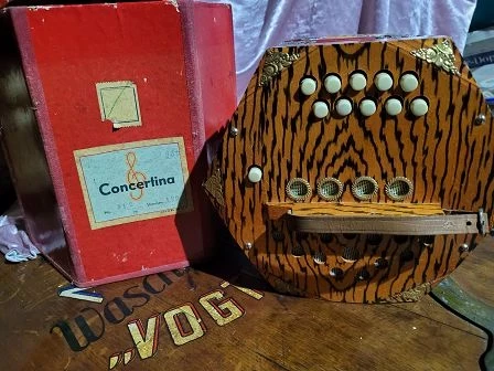 Concertina, Knopfakkordeon