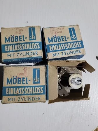 DDR Möbel Einlaßschloß mit kleinem Sicherheitszylinder