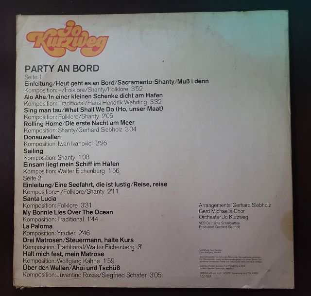 Jo Kurzweg* – Party An Bord