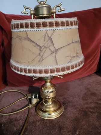 Nachttischlampe