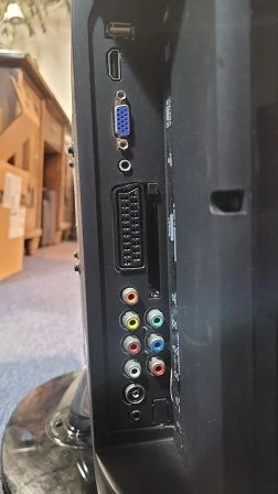 Umc 21.6 Fernseher
